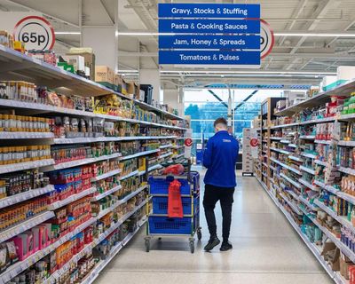 Tesco predicts price war before Christmas amid ‘pressure on household budgets’