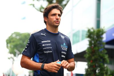 Carlos Sainz on brutal toll of Williams season: "Two big punches in the stomach"