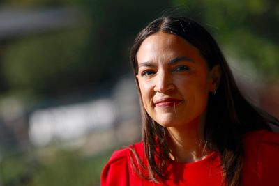 ‘Weaker than he looks’: AOC had fiery words for Trump amid govt shutdown — and they’re burning brighter than his tan
