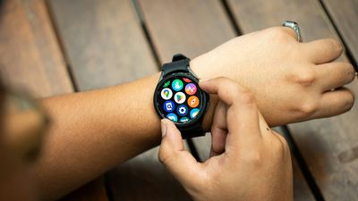 Samsung Smartwatches Could Soon Detect Heart Failure Before Symptoms Show Thanks to AI