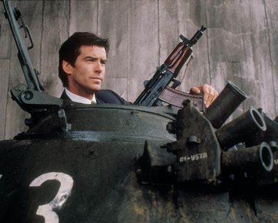 GoldenEye review – Pierce Brosnan’s ‘sexist, misogynist dinosaur’ makes his Bond movie debut