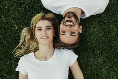 Why Do Couples Without Children Feel More Present — But Less Anchored