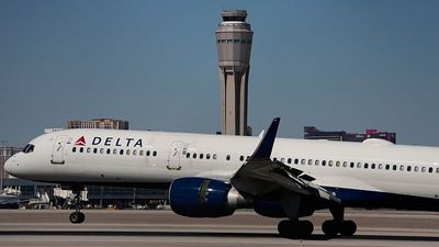 What the US government shutdown means for travellers as thousands of flights delayed