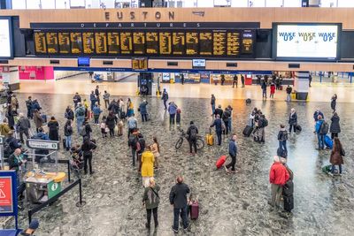 Security incident sparks travel chaos at Euston after station evacuated