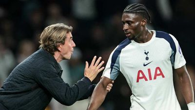 How Thomas Frank Sold Tottenham to Mohammed Kudus Without Saying a Word