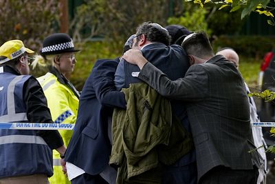 Starmer vows to protect Jewish community in UK after synagogue terror attack