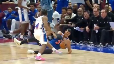 Josh Hart Earns First Ejection of NBA Preseason for Chucking Ball After Getting Hurt