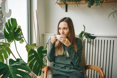 Is matcha or green tea better to boost your energy?