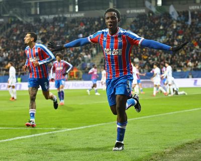 Crystal Palace extend unbeaten run as Muñoz gets European tilt off to flying start