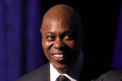 Dave Chappelle says free speech is under attack in America while on stage in Saudi Arabia
