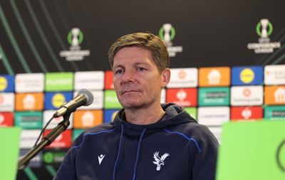 Unhappy Premier League boss lined up for Manchester United job: report