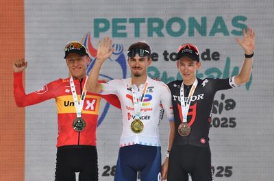 'Ready to fight' – How nine intermediate sprints could decide an unusually close Tour de Langkawi