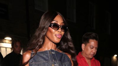 Naomi Campbell's elevated denim and trainers ensemble is the party-ready ensemble we're using to inspire our new season