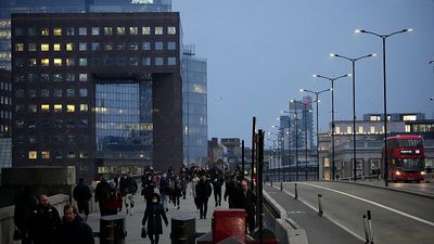 The new hybrid working norm in the UK: How many days in the office?