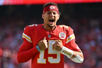Patrick Mahomes Surpasses Aaron Rodgers as Fastest to 250 Career Touchdowns, Calls It 'Really Cool'