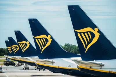 Ryanair boss warns 100,000 passengers could have flights cancelled next week
