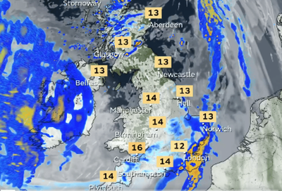 London weather warning as Storm Amy blasts UK with 100mph winds
