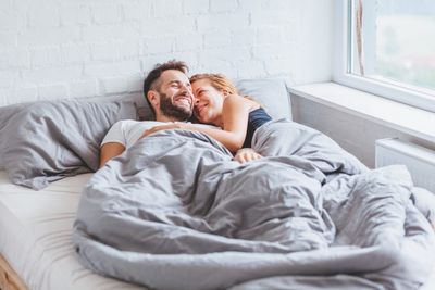 9 Unsexy Habits All Genuinely Happy Couples Have In Common
