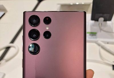 Samsung Galaxy S26 Ultra Rumours: Shock Camera Downgrade, Huge New Bump and Return of 'Chip Lottery'