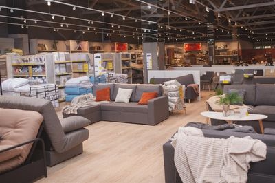 2 Stocks Hurt By Trump's Furniture Tariffs and 1 That Benefits