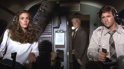 David Zucker Explains Why The Director’s Cut Of Airplane! Is Actually Shorter Than The Original