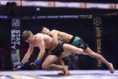 Usman Nurmagomedov vs Paul Hughes 2 live: Fight result as score sparks major controversy