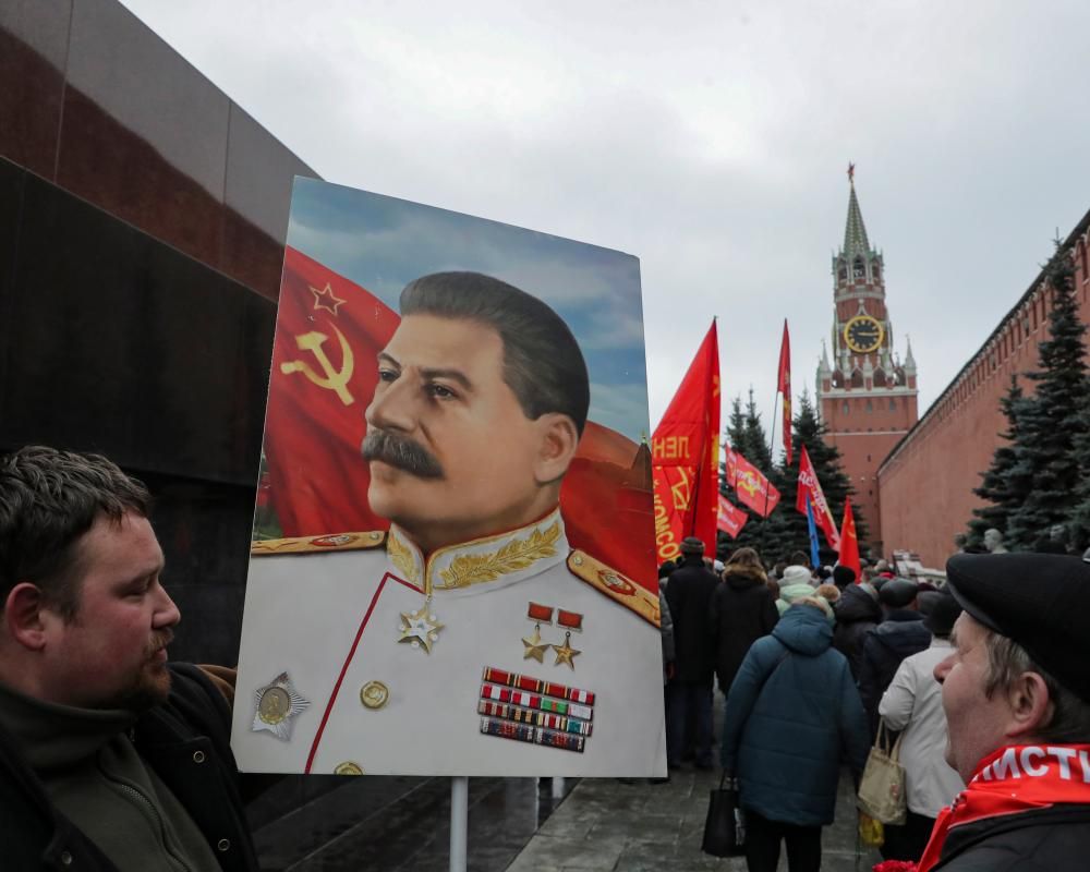 Stalin Obsession Stalin, Putin and an enduring obsession with…