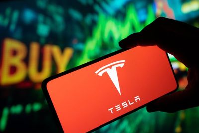 Tesla Set To Hit $3 Trillion in 2026—Dan Ives
