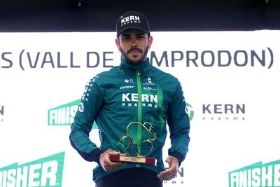 Kern Pharma promise disciplinary action against rider Kiko Galván for dangerous training manoeuvre