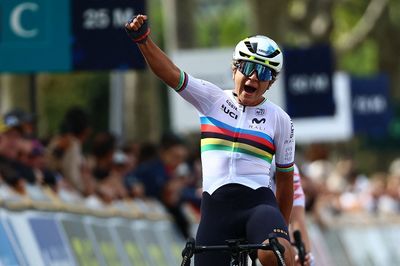 Road European Championships: Paula Ostiz takes first victory in rainbow jersey in junior women's road race