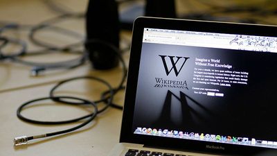 Wikipedia isn’t dead yet, but AI poses major challenges, study finds