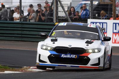 BTCC Brands Hatch: DeLeon leads the way in practice
