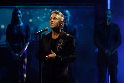 Robbie Williams cancels his final show of world tour due to ‘public safety’