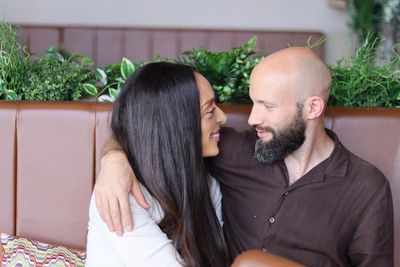 "I tried to give away free photography sessions. It was harder than getting paying clients"