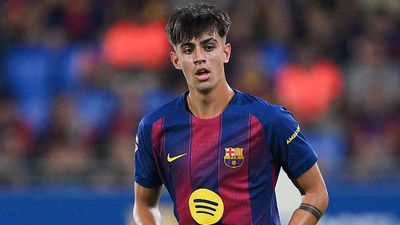 Barcelona Midfielder Withdraws From International Duty As Injury Concerns Mount