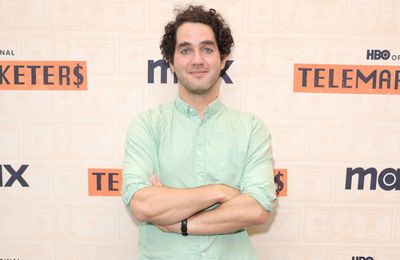 Benny Safdie making Lizard Music for his kids