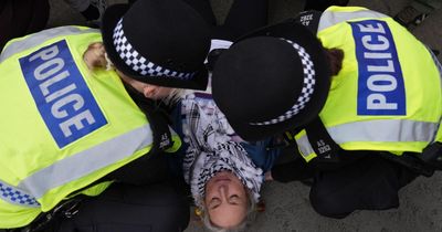Police to be given greater powers to restrict repeated protests