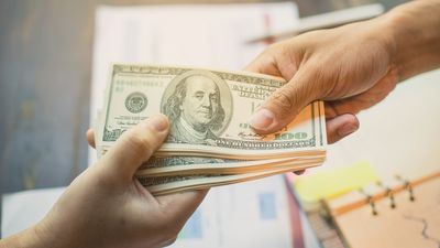 If Wealth Was Distributed Equally Across the US, How Long Would the Money Last New Retirees?