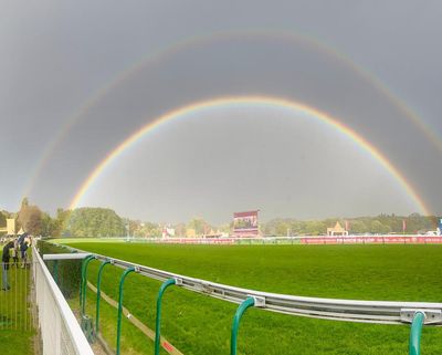 Prix de l’Arc de Triomphe 2025: Daryz catches hot favourite Minnie Hauk to win thriller – as it happened