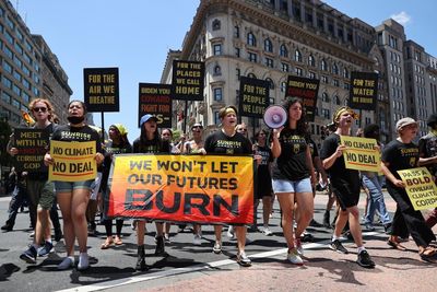 Youth-led US climate activists widen focus to fight authoritarianism