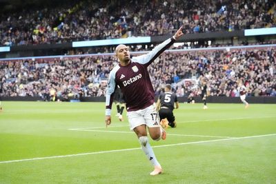 Donyell Malen double keeps Aston Villa revival going against struggling Burnley