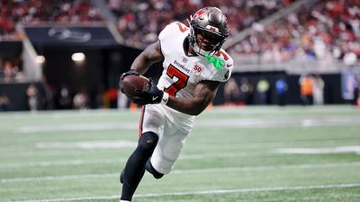 Bucs RB Bucky Irving Gets Disappointing Update on Shoulder, Foot Injuries