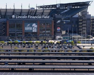 Broncos end Eagles’ unbeaten start, Cowboys beat Jets and more: NFL week five – as it happened