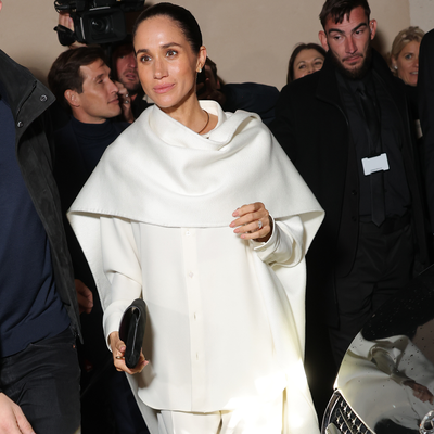 Meghan Markle Gave a Masterclass in Draped Dressing at Paris Fashion Week