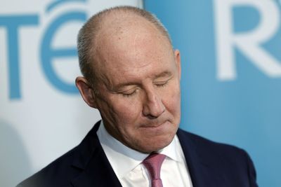 Jim Gavin drops out of Irish presidential race after ‘mistake’