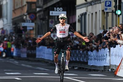 Adam Yates gives UAE Team Emirates XRG win 91 in Coppa Agostoni