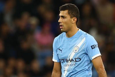 Manchester City struck with Rodri injury fear just 20 minutes into Brentford game
