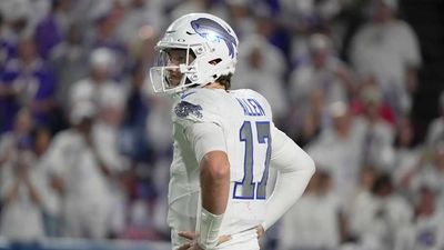 Josh Allen Had Brutally Honest Assessment of Bills' Offense in Loss to Patriots