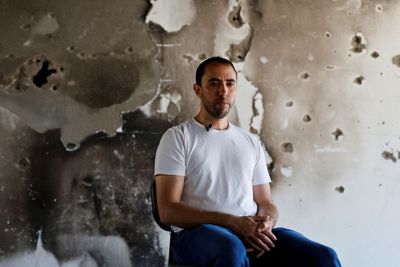 Freed Israeli hostage recalls Hamas captivity torment: 'We were treated like animals'