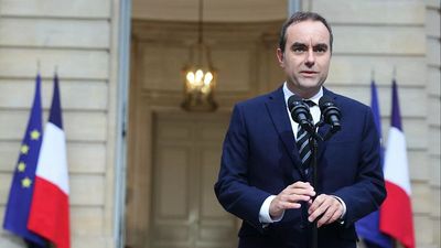 French Prime Minister Sébastien Lecornu resigns just weeks after appointment